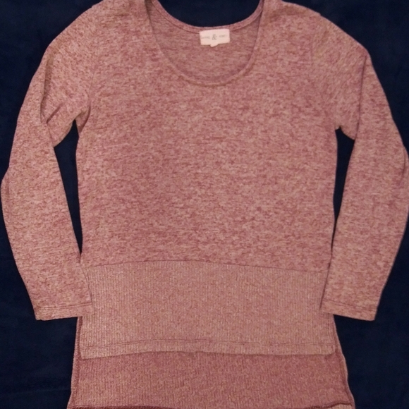 Thyme & Honey Red Grey High Low Hem Sweater 3/4 Sleeves Small - Picture 5 of 11
